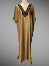 Load image into Gallery viewer, Silk Crepe Kaftan FW20770
