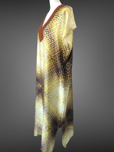 Load image into Gallery viewer, Silk Kaftan with Print FW20640
