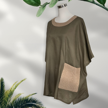 Load image into Gallery viewer, Oversized dark green tunic
