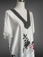 Load image into Gallery viewer, White bird Kaftan
